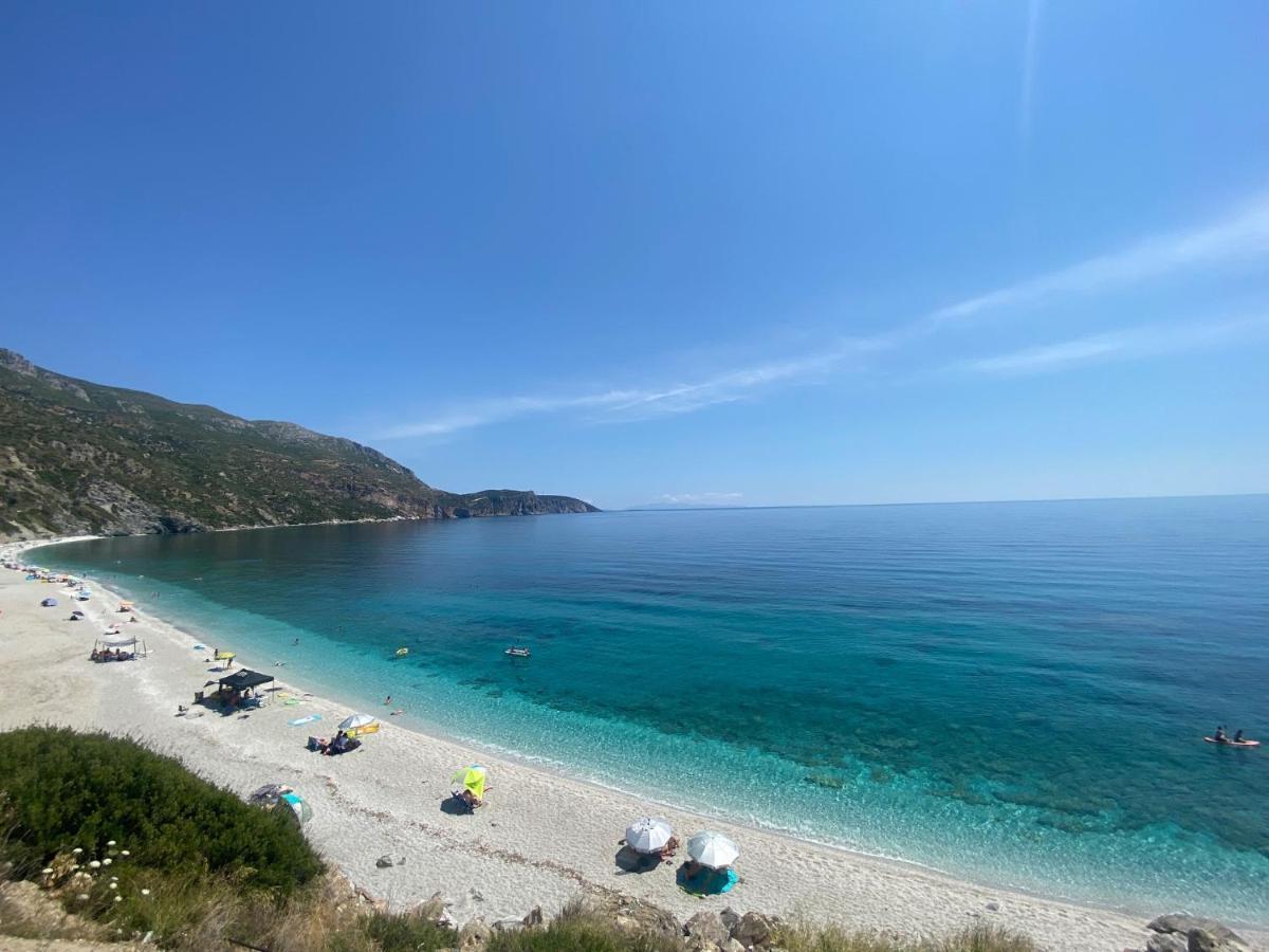 Agnanti Villa Akhladherí Exteriör bild