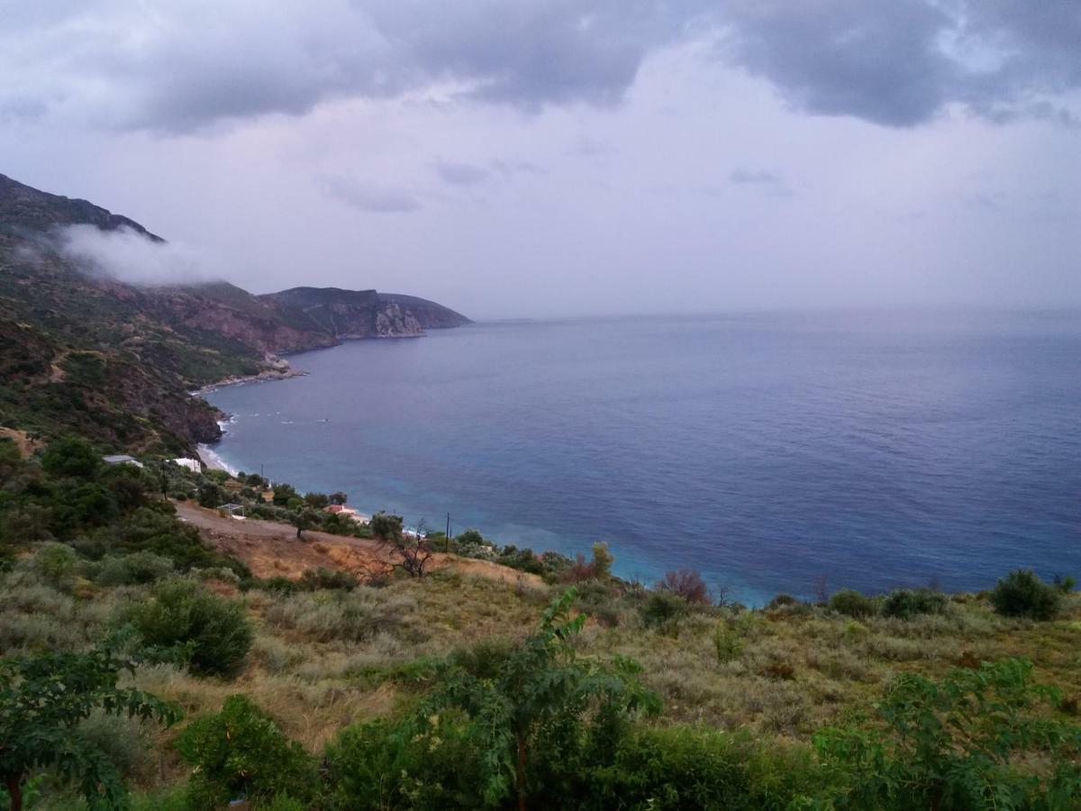 Agnanti Villa Akhladherí Exteriör bild